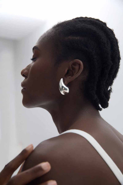 Modern Sculptural Silver Earrings – Bold Organic Statement Jewelry for Women