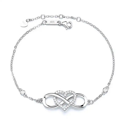 Infinity heart bracelet in 925 silver with sparkle detail, perfect gift for her
