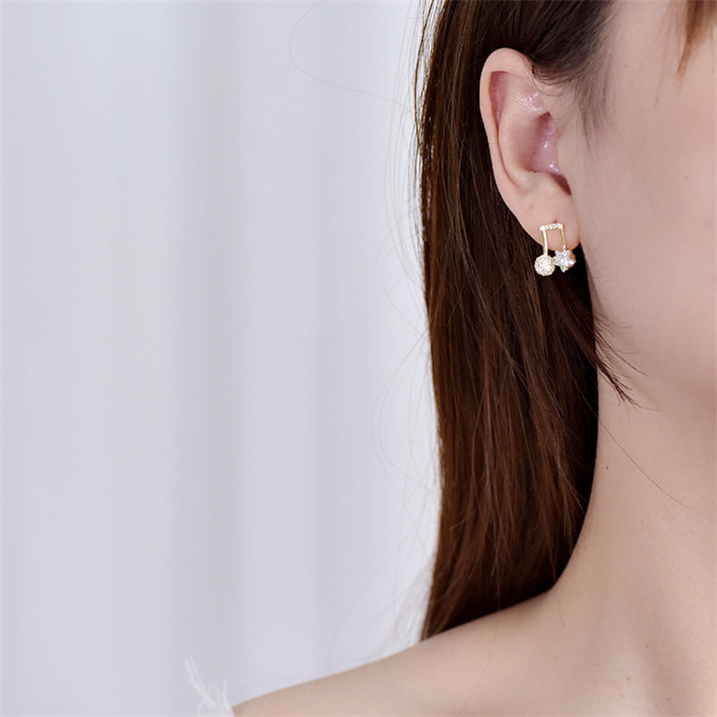 Asymmetrical Music Note & Star CZ Earrings in 925 Sterling Silver – Gold Plated