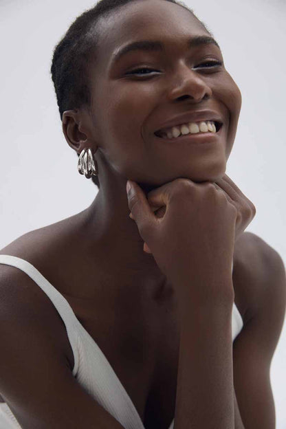 🍒Fine Jewelry Electroforming Geometry Women Hollow Three C Shape Tube S999 Sterling Silver Huggie Caged Studs Earrings(Pre-Sale)