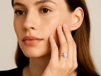 🩷2 Carat Oval Lab Grown IGI G/VS1 Diamond Solitaire Ring in 10K Yellow Gold